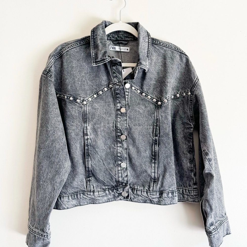 Zara Studded Denim Jacket Size Medium - Picture 2 of 9
